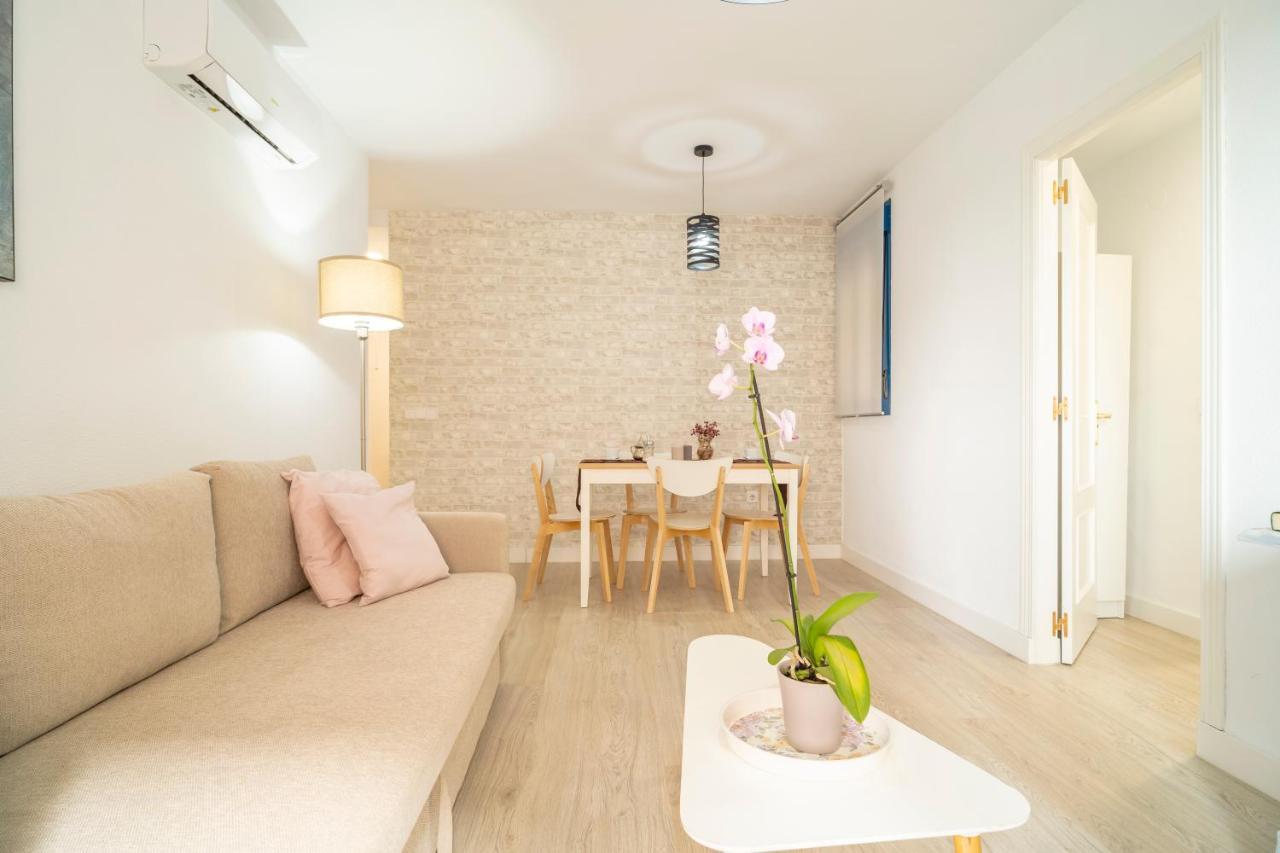 Apartamento Malaga Beach - Center B&C Luaran gambar