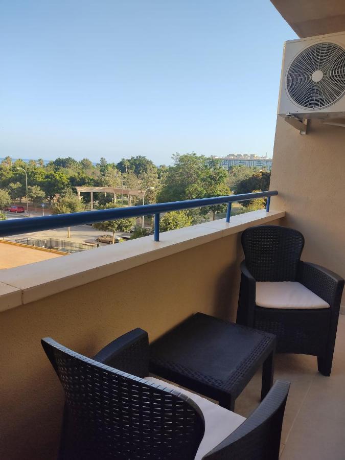 Apartamento Malaga Beach - Center B&C Luaran gambar